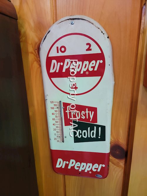 Dr. Pepper 10-2-4 Frosty Cold! Metal Thermometer