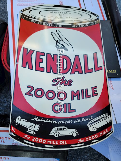 Kendall "the 2000 Mile Oil" w/Graphics Metal Sign