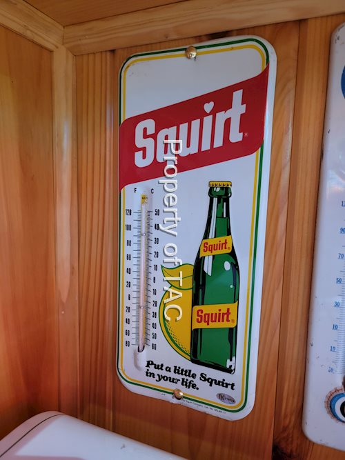 Squirt w/Bottle Metal Thermometer