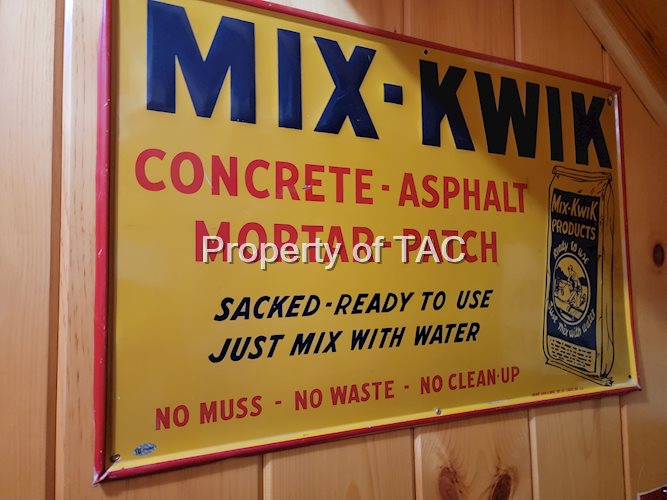 Mix-Kwik Concrete w/Image Sign